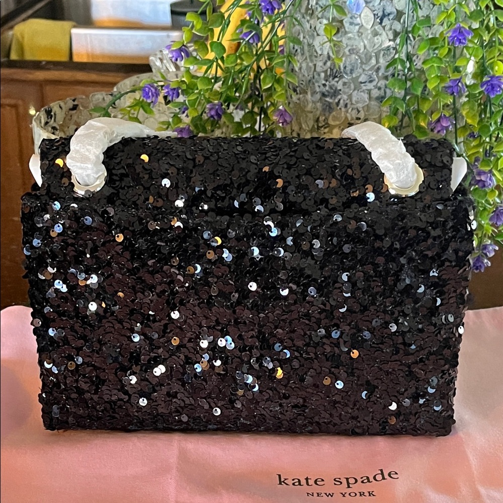 Natalia Sequin Medium Flap turn lock Shoulder bag - Picture 8 of 13